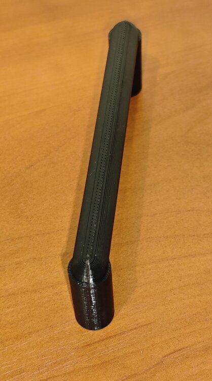 Ручка классика чёрная из прочного пластика PETG
